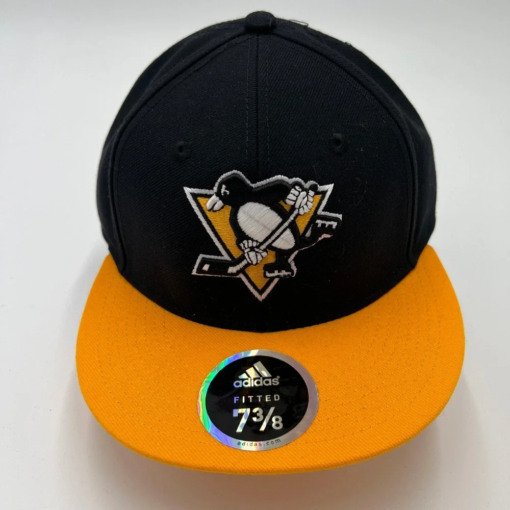Adidas Pittsburgh Penguins NHL‎ Fitted Hat 7 3/8 Black Yellow Flat Brim Cap